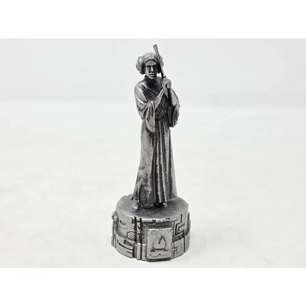 STAR WARS 2005 SAGA EDITION CHESS SET REPLACEMENT SILVER PRINCESS LEIA BISHOP